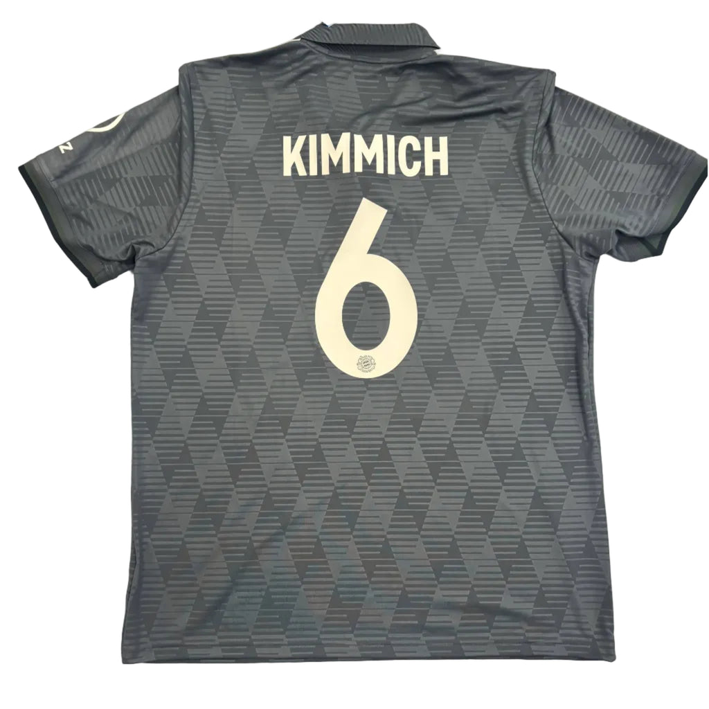Bayern 2024-25 Kimmich Oktoberfest Kit Adidas (XL) BNWT